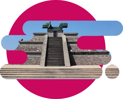 Pirámide en museo de arqueología olmeca