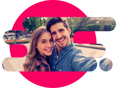 pareja tomando selfie