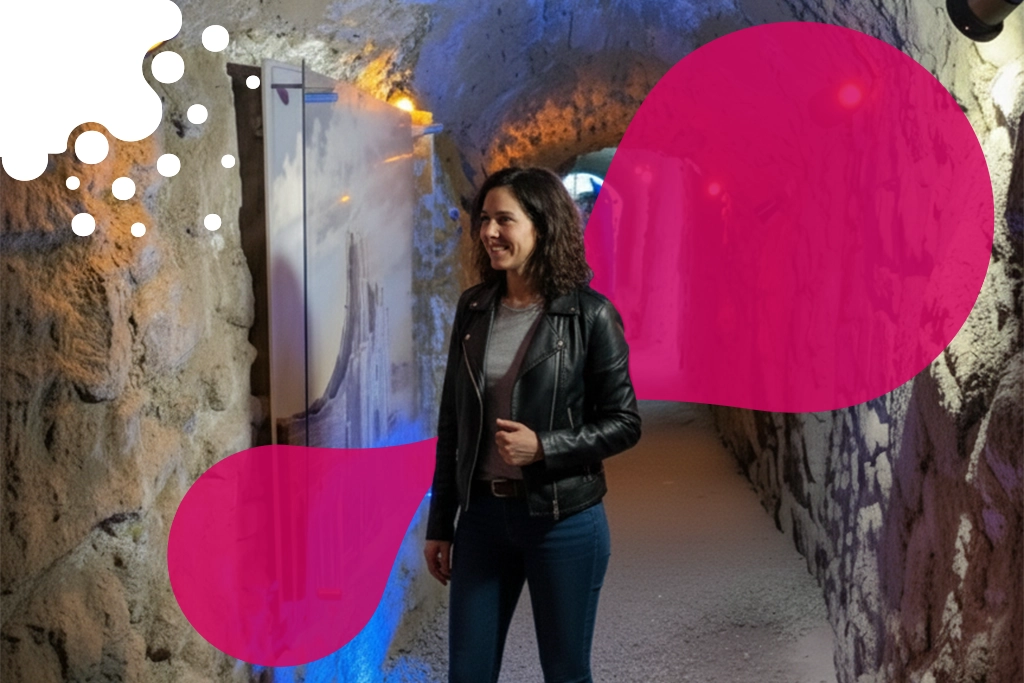 mujer en un pasaje | JAPI