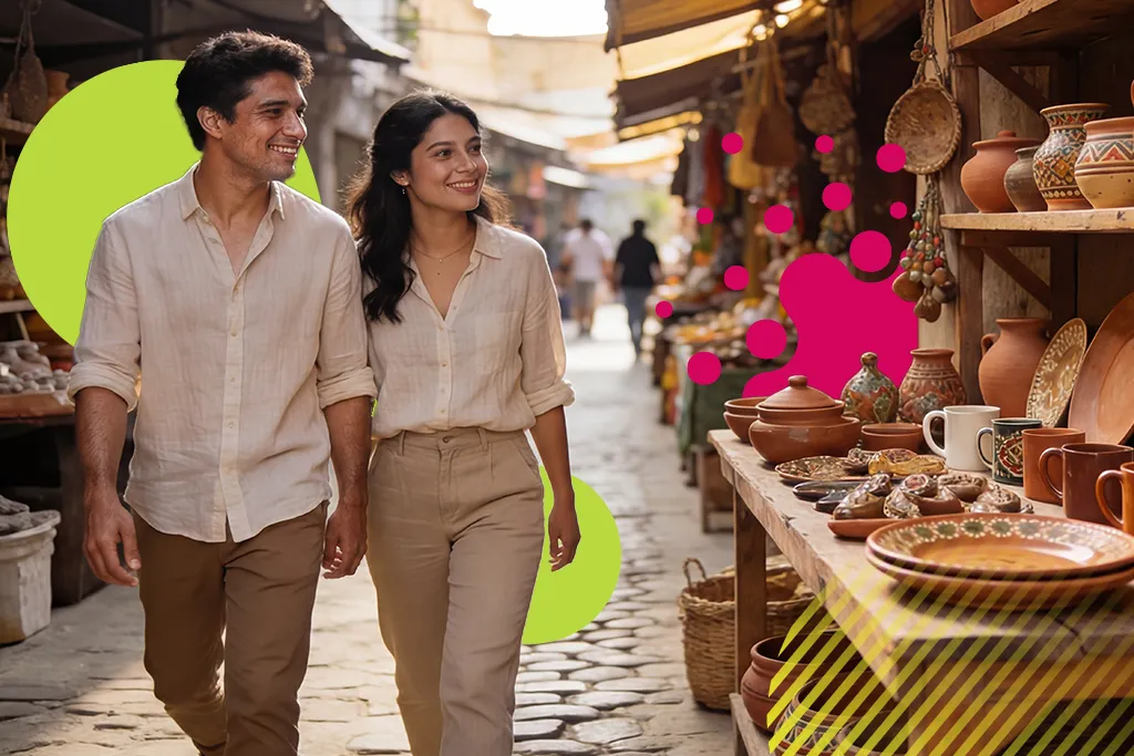 pareja caminado en un mercado | JAPI